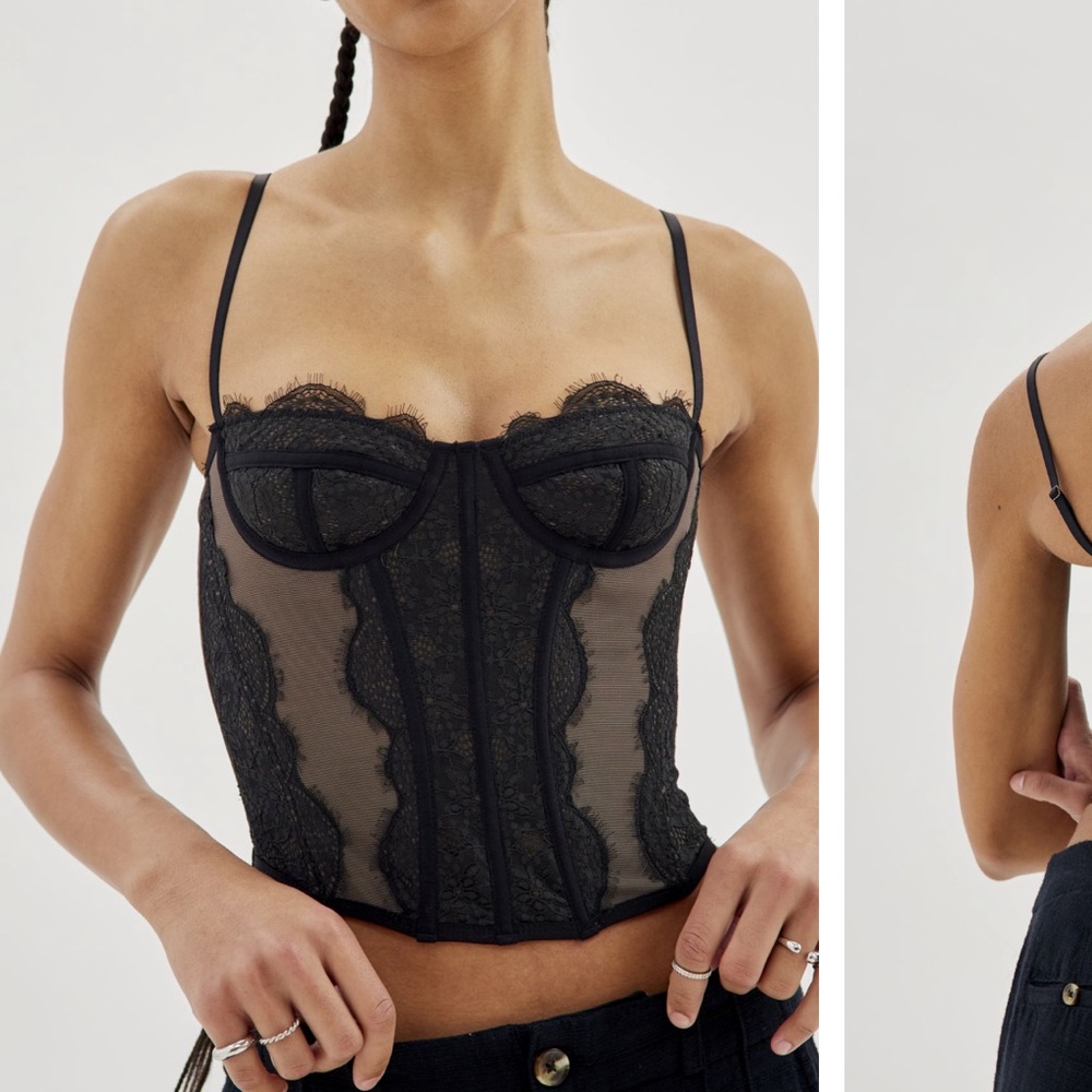 URBAN OUTFITTERS CORSET